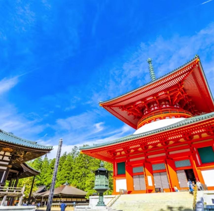 高野山ゲストハウス ラフテル Koyasan Guest House Laugh Tale Bed and Breakfast in Japan