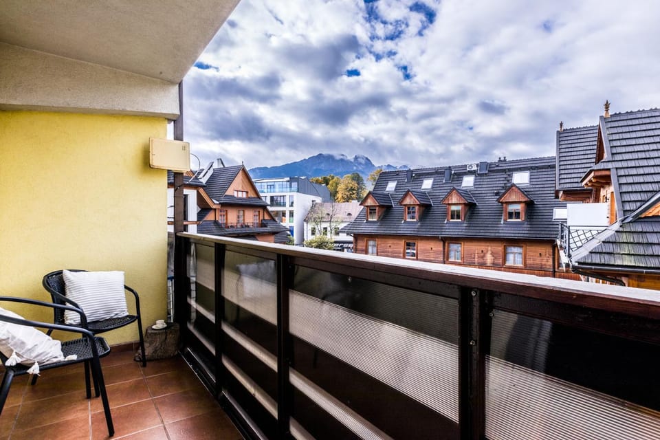 Day, View (from property/room), Balcony/Terrace, Mountain view