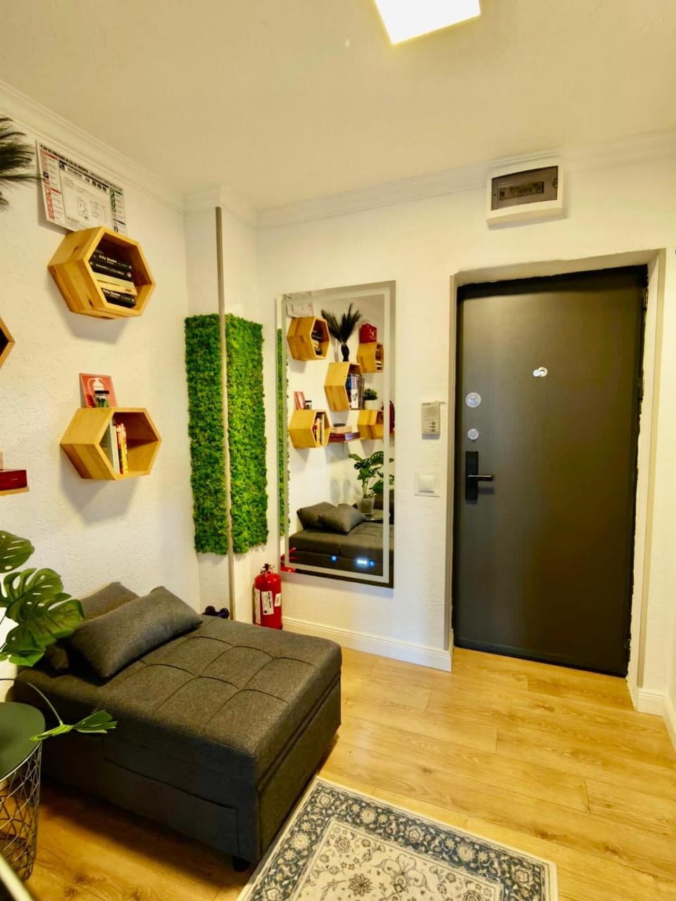 Living room, Seating area