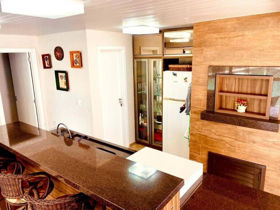 Linda Cobertura duplex na rua 261, excelente localização Apartment in Porto Belo