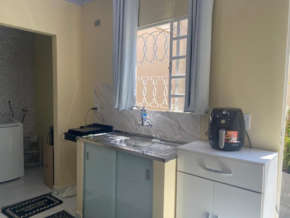 Kitnet linda 14 Apartment in Montes Claros
