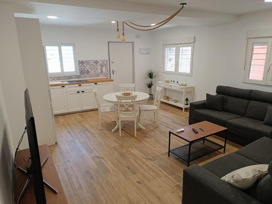 Beautiful house on the beach El Palo - Málaga - Allende Apartment in Malaga