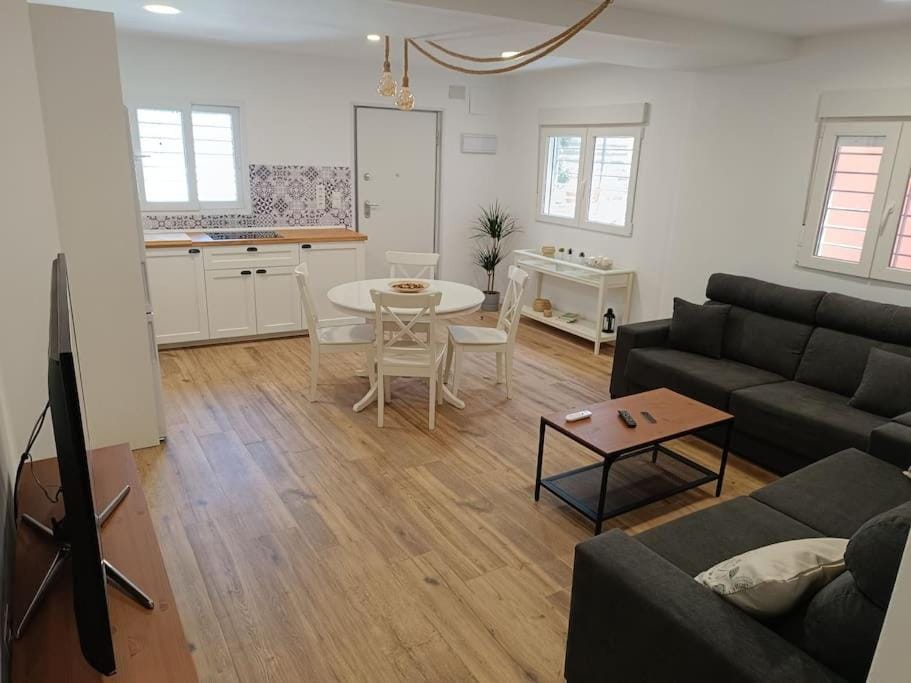Beautiful house on the beach El Palo - Málaga - Allende Apartment in Malaga