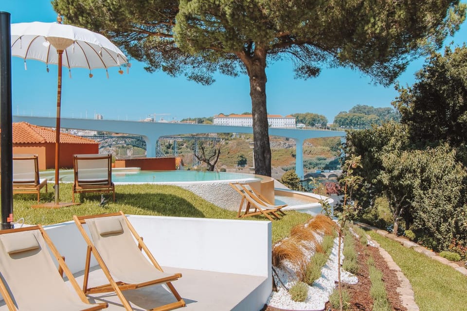 Garden, Balcony/Terrace, Garden view, River view, Swimming pool, sunbed