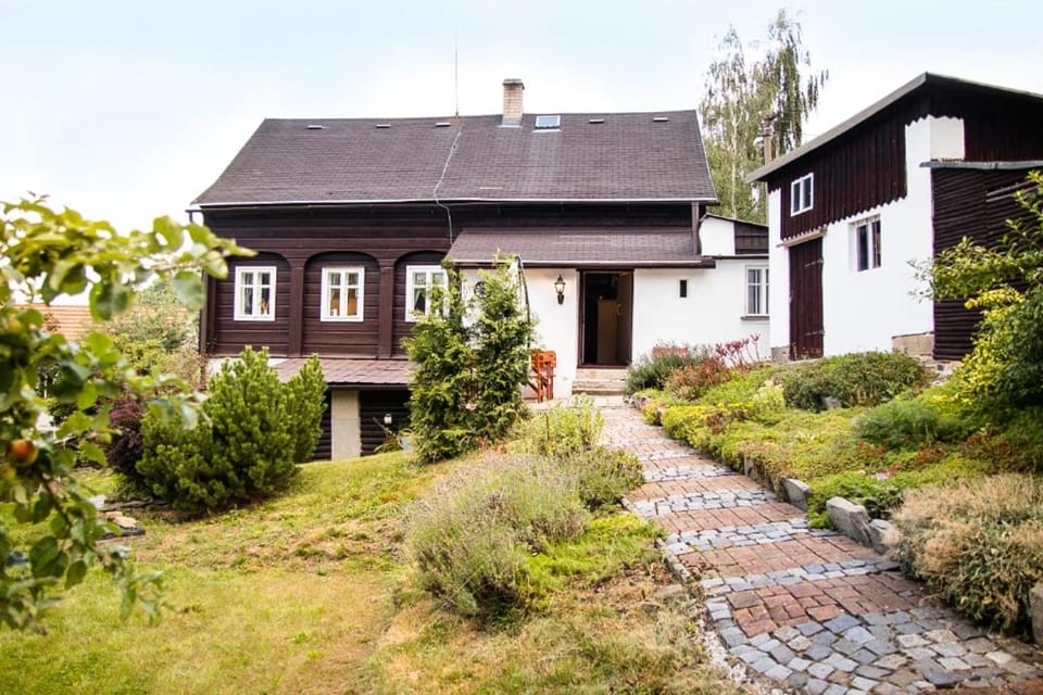 Chalupa Tulipánka House in Saxony