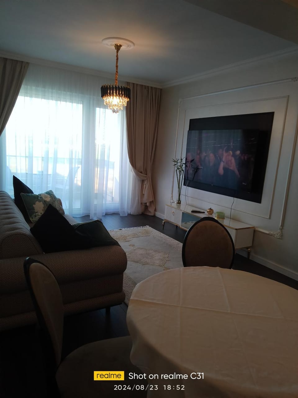 Communal lounge/ TV room, TV and multimedia, Living room, Photo of the whole room, Seating area, Evening entertainment