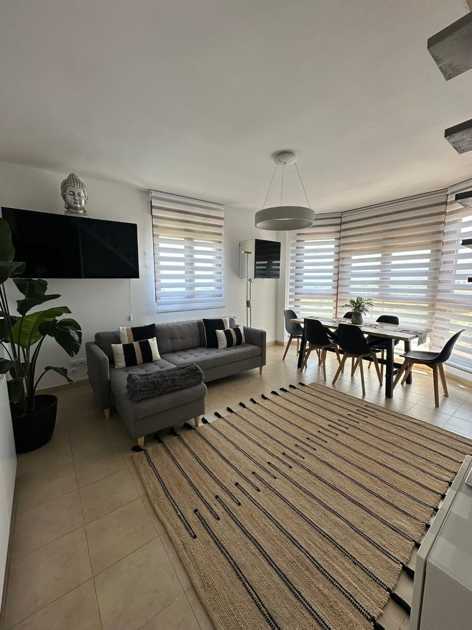 Living room, Mountain view