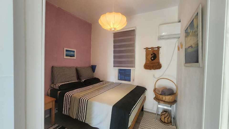Patricia & Eilam house Apartment in South District