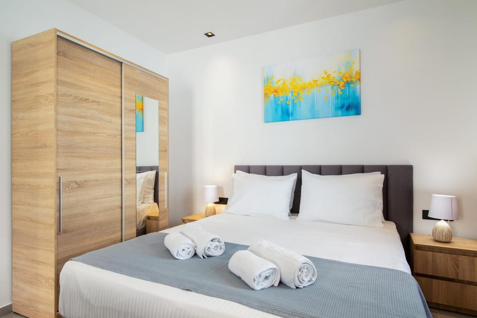 Bed, wardrobe