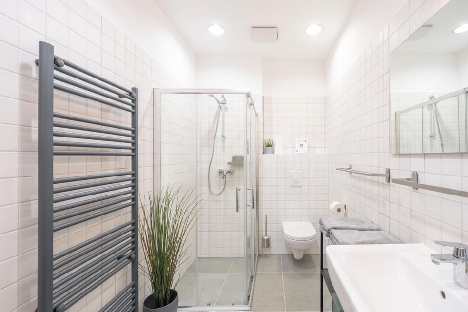 Shower, Bathroom, hair dryier, towels