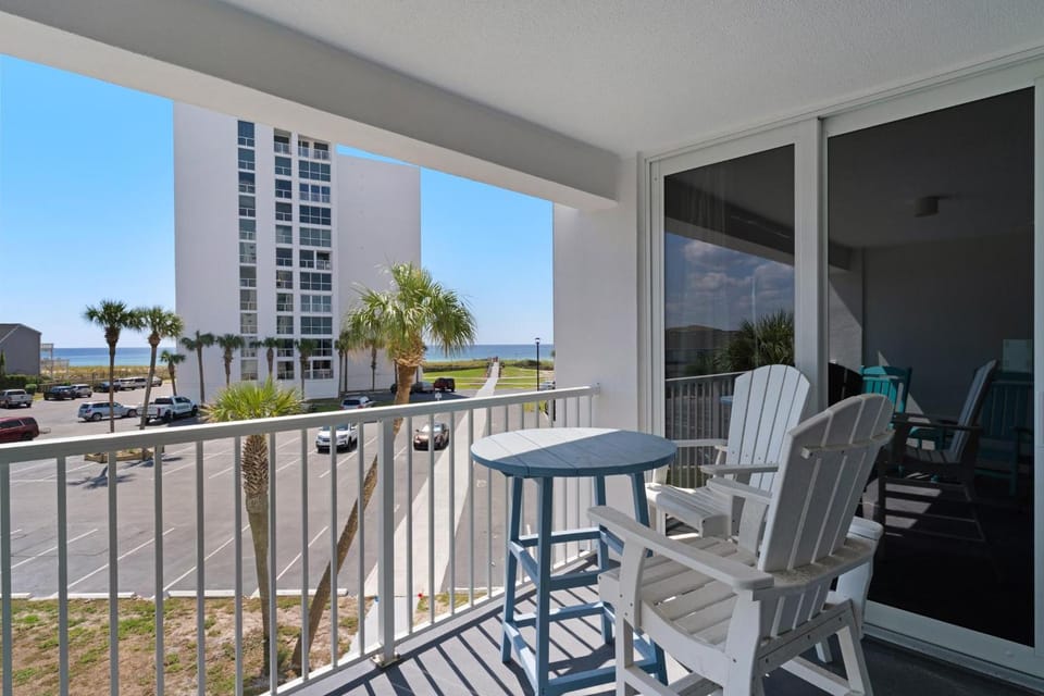 Shoreline Towers 3035 House in Destin