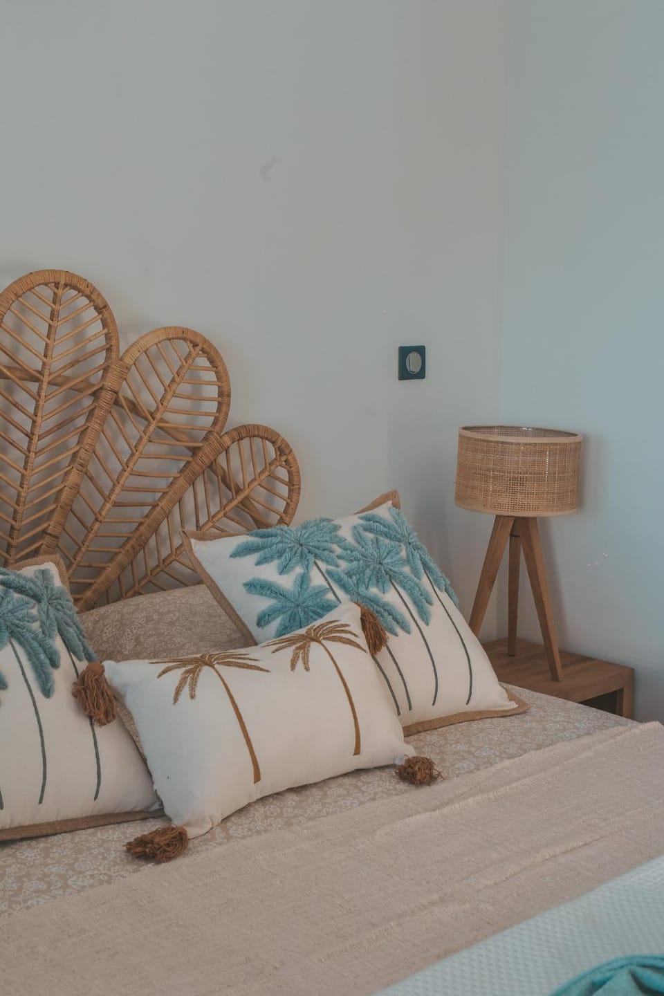 Bed, Decorative detail, Bedroom