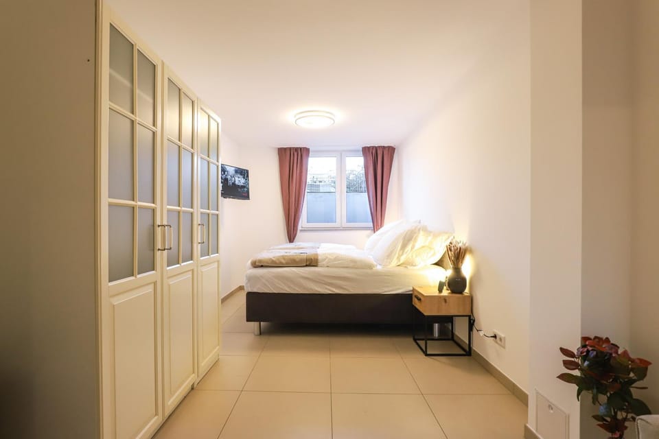 Bedroom, soundproof