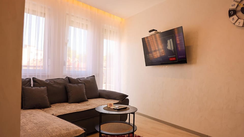 TV and multimedia, Living room