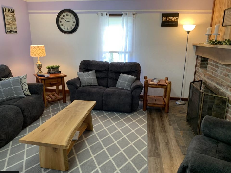 Peaceful Meadows House in Indiana