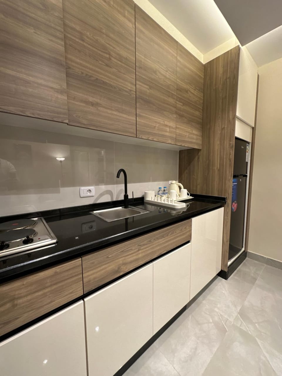006 AL-NAJEH JRE Apartments For Rent ave Apartment in Africa