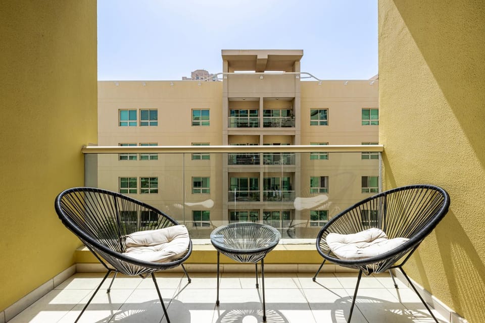 Day, Balcony/Terrace, Seating area