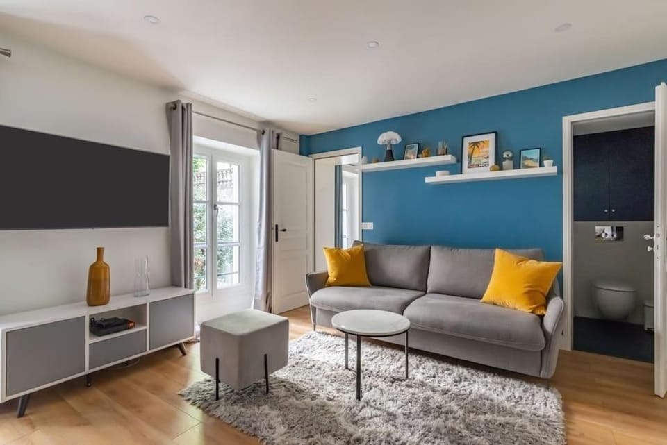 Renovated apartment close to Opera Apartment in Paris