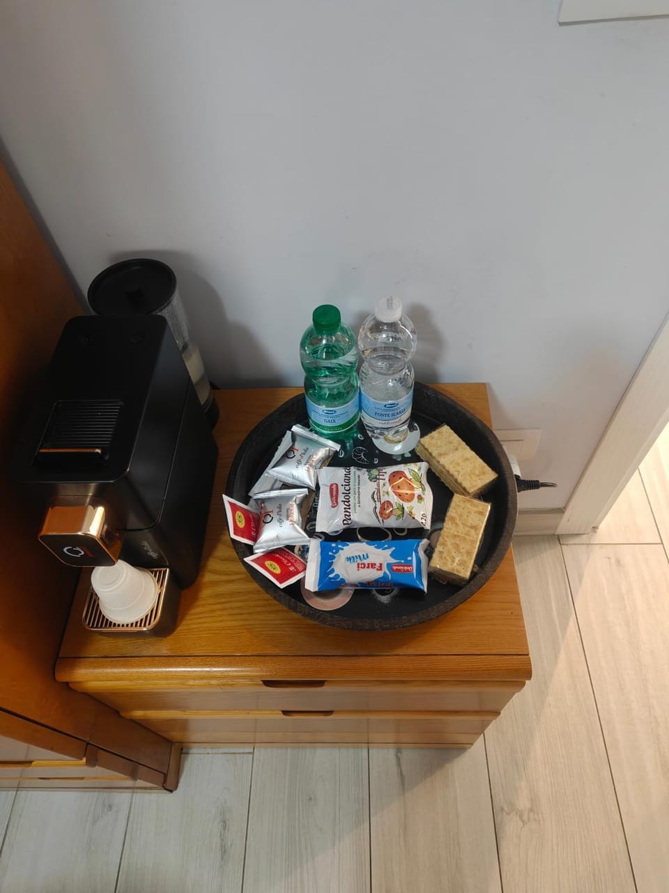 Camera privata con bagno privato e snack di benvenuto Bed and Breakfast in Fiumicino
