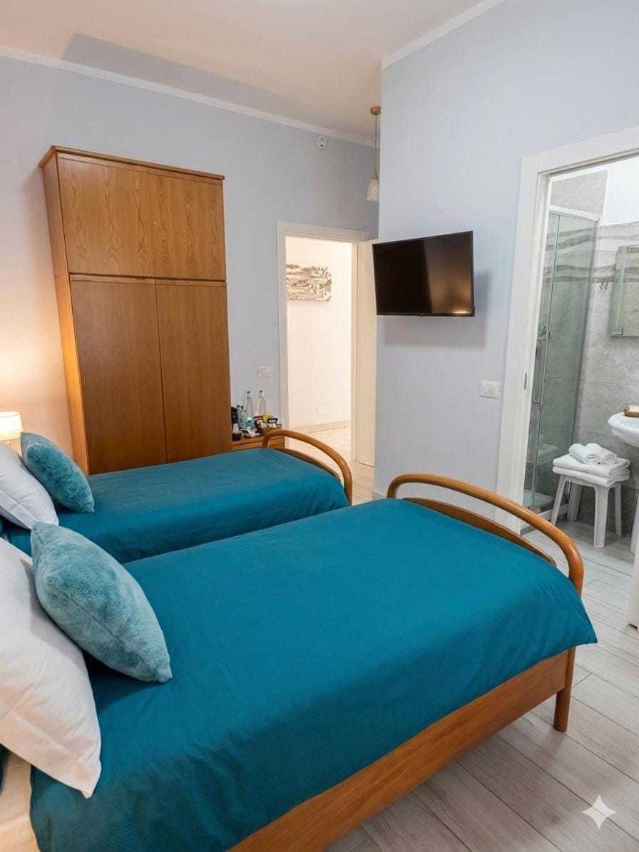 Camera privata con bagno privato e snack di benvenuto Bed and Breakfast in Fiumicino