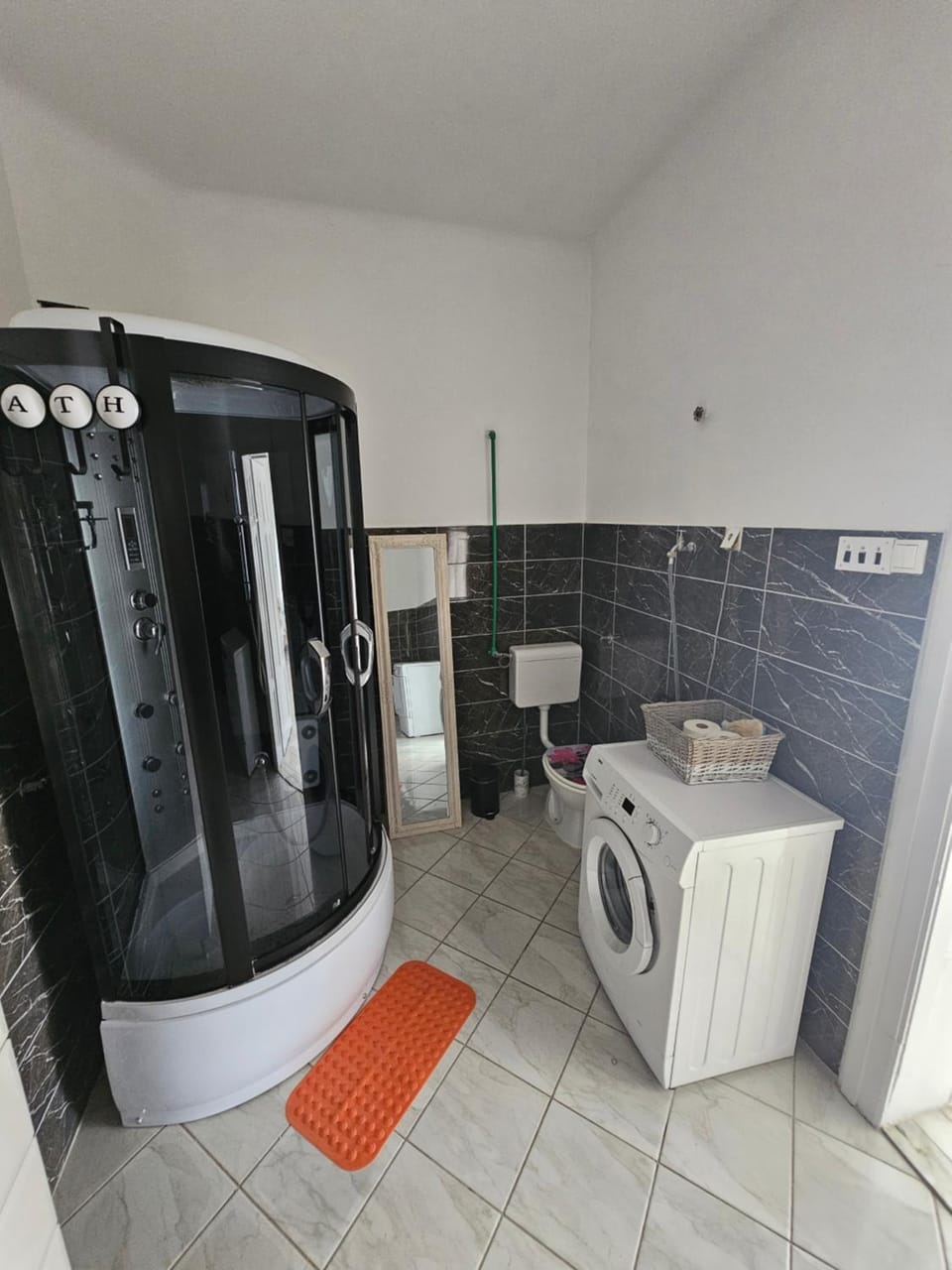 Shower, Toilet, Bathroom, washing machine, dryer