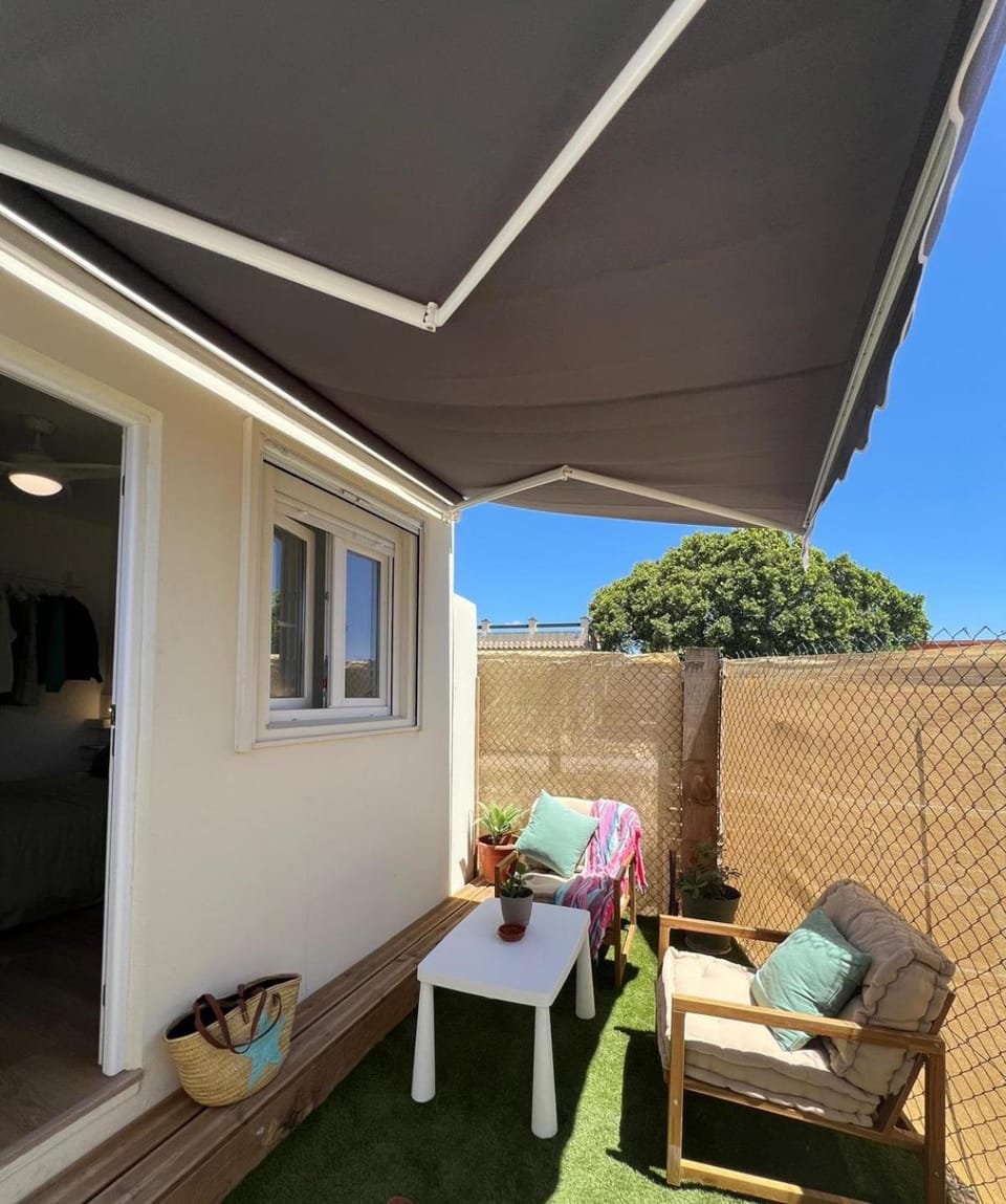 Patio, Garden, Balcony/Terrace