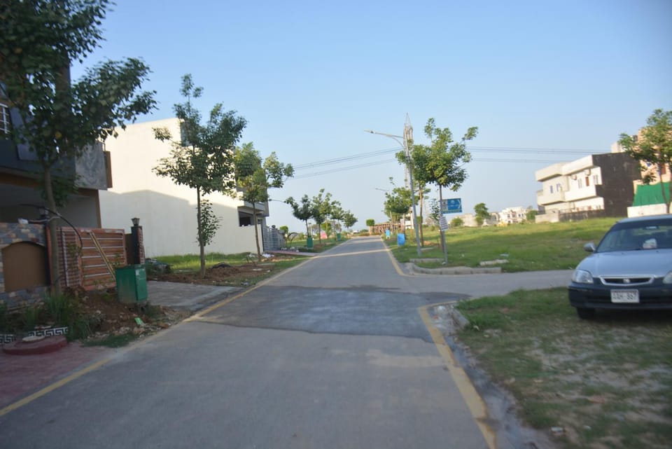 Golf Rest House, Faisal Town Bed and Breakfast in Islamabad
