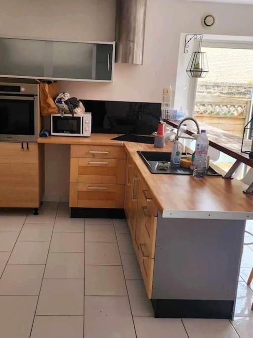 Kitchen or kitchenette, stove