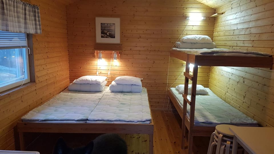 Property building, Bed