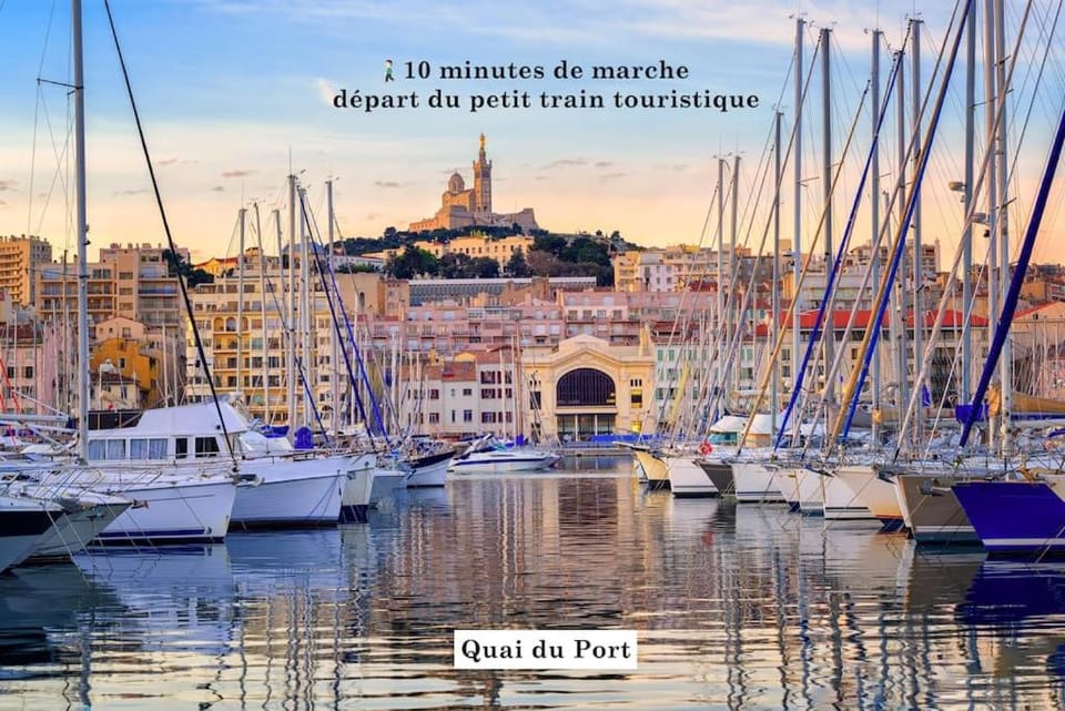 T4 plein coeur de Marseille avec vue Notre Dame Apartment in Marseille