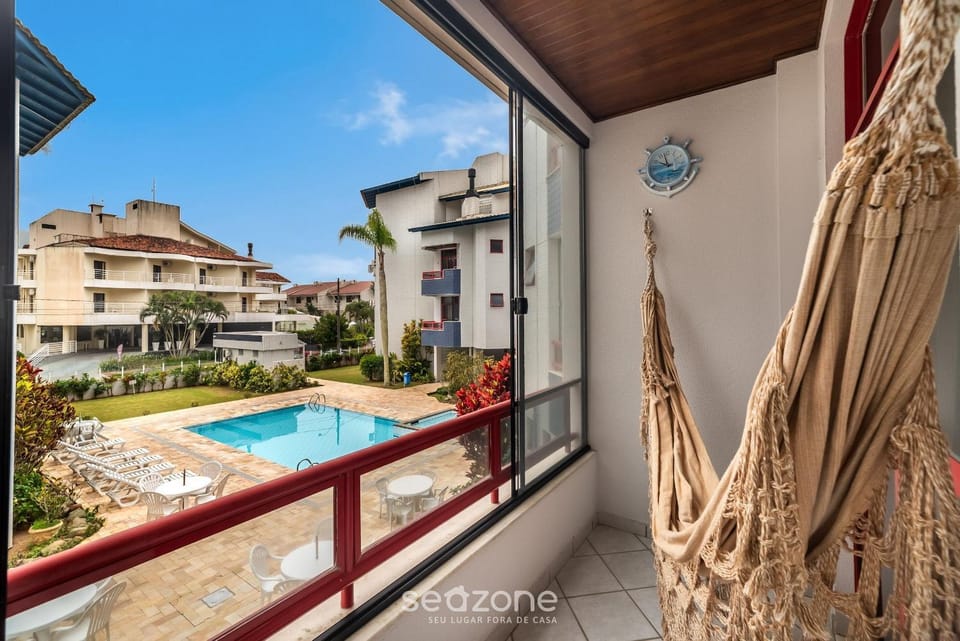 Balcony/Terrace, Pool view