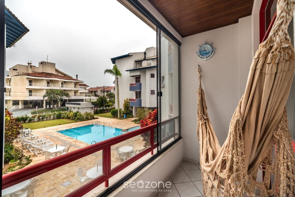 Balcony/Terrace, Pool view