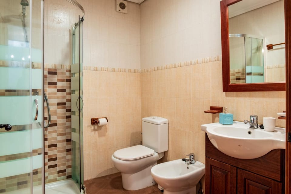 Bathroom, Living room