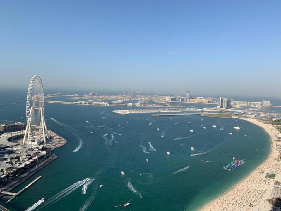 Luxury at JBR Jumeirah Gate Tower 1 1 Bed Apartment in Dubai
