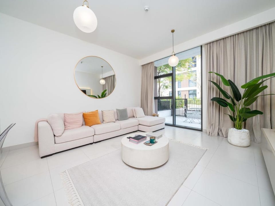 Living room, Photo of the whole room, Seating area