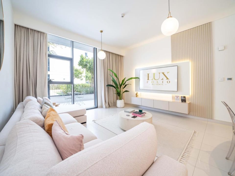 TV and multimedia, Living room, Photo of the whole room, Seating area