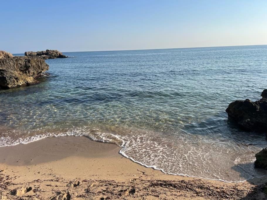 Nearby landmark, Beach