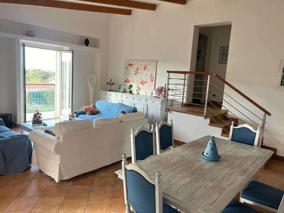traversa 8, aeroporto Villa in Sicily