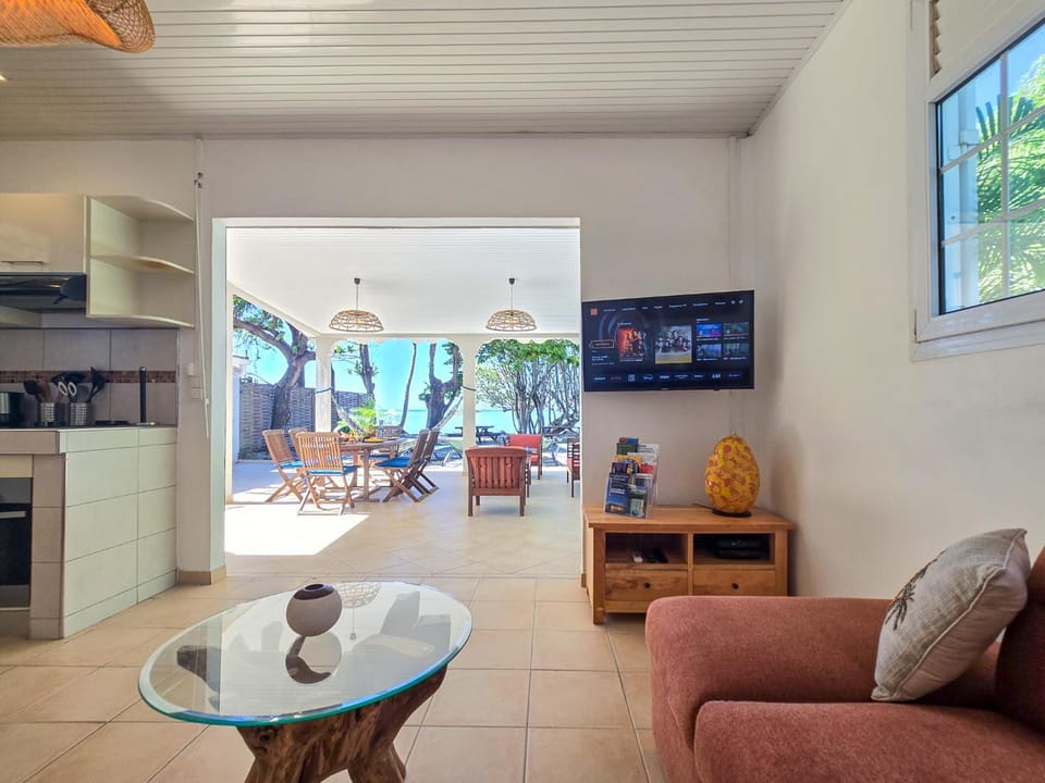 Villa Ti Kay Paradi - Accès plage direct House in Arrondissement of Saint-Pierre