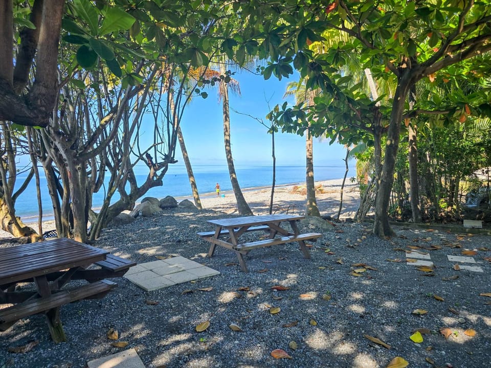 Villa Ti Kay Paradi - Accès plage direct House in Arrondissement of Saint-Pierre