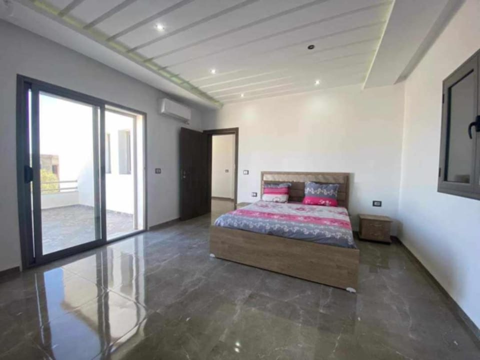 villa avec piscine sans vis a vis Villa in Tunisia