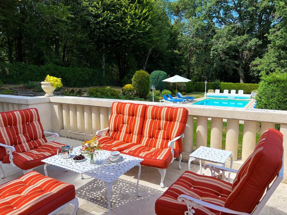 Balcony/Terrace, Pool view