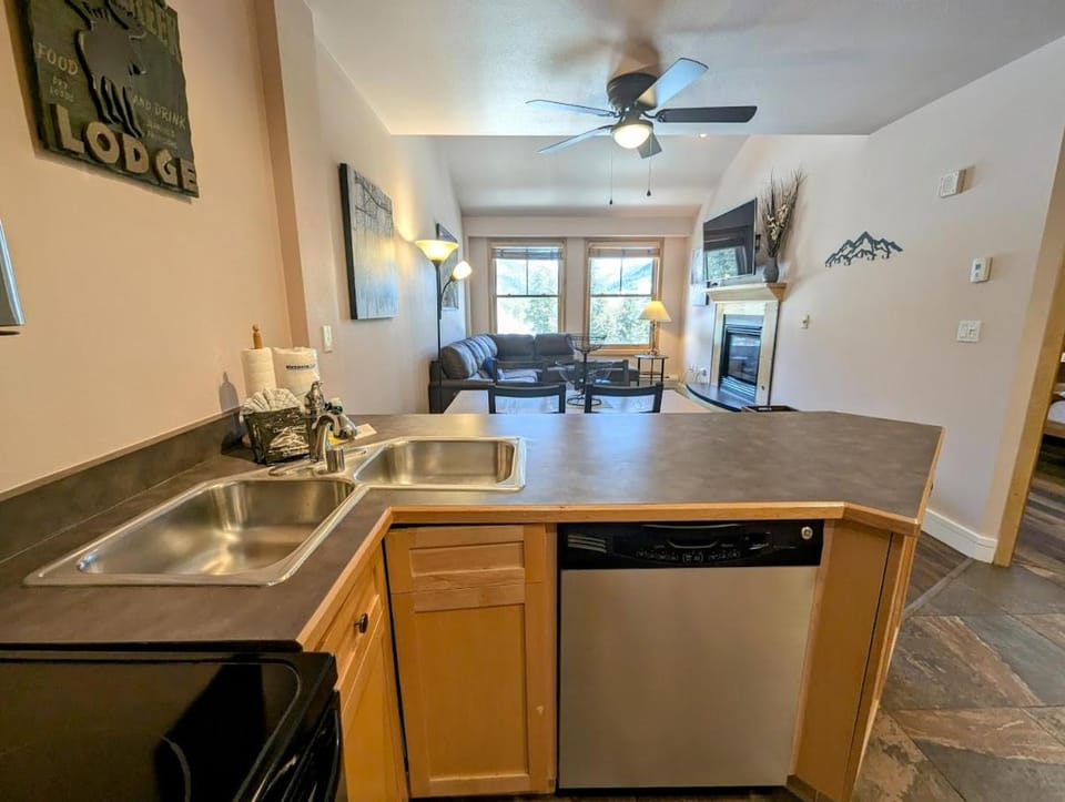 Silver Mill 8304 by SummitCove Lodging in Colorado House in Keystone
