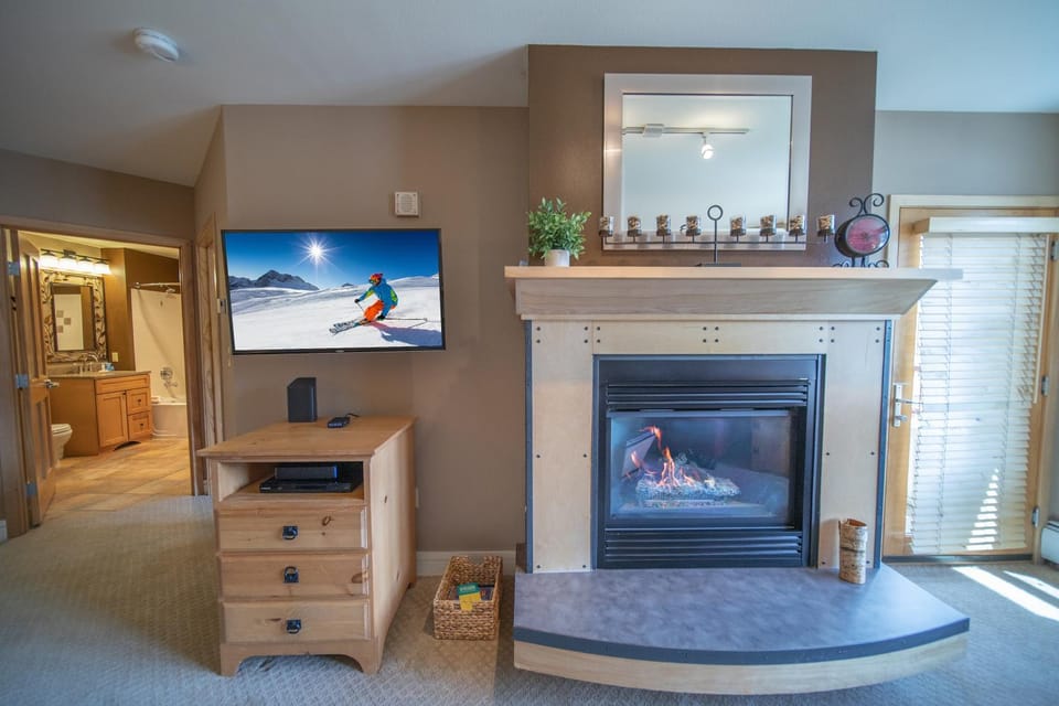 Silver Mill 8255 by SummitCove Lodging in Colorado House in Keystone