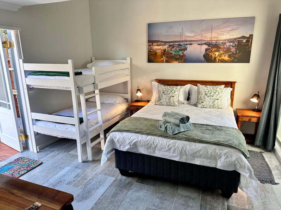 Bed, Bedroom, bunk bed