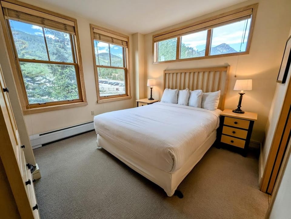 Silver Mill 8234 by SummitCove Lodging in Colorado House in Keystone