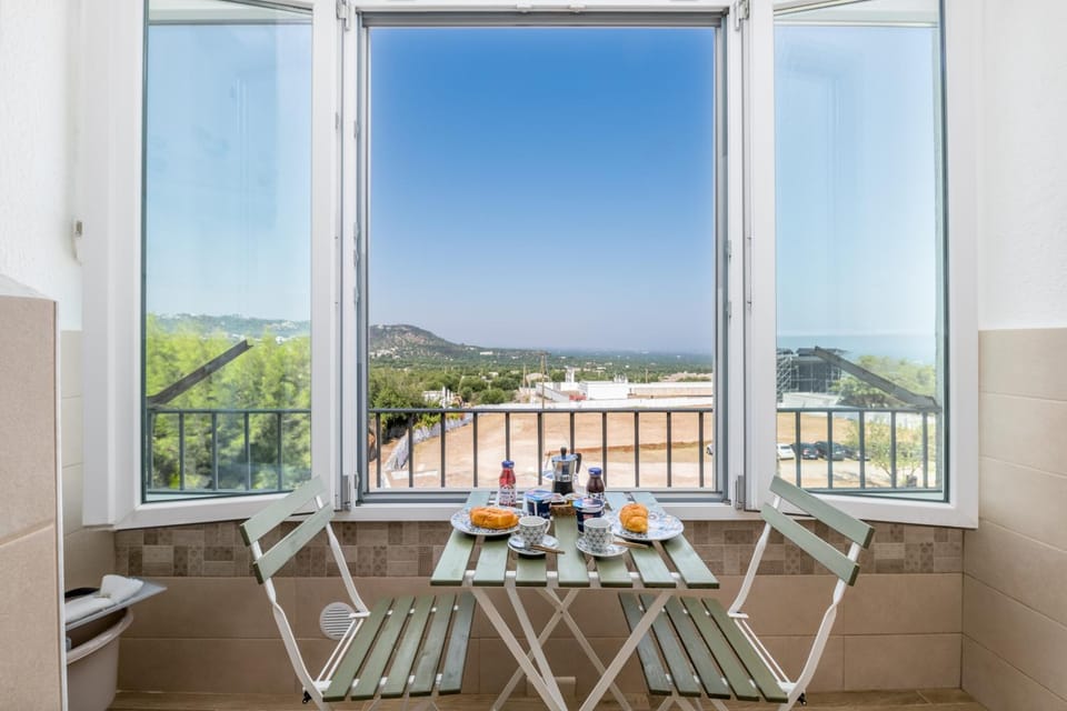 View (from property/room), Balcony/Terrace