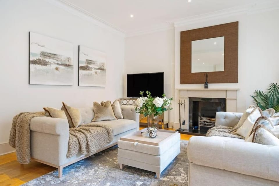 TV and multimedia, Living room