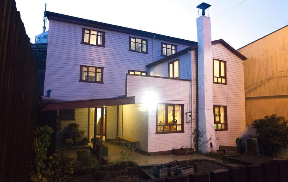 Casa Chiloe hostel Bed and Breakfast in Los Lagos, Chile