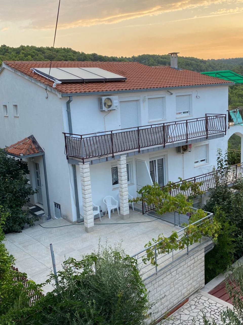 Property building, Garden view